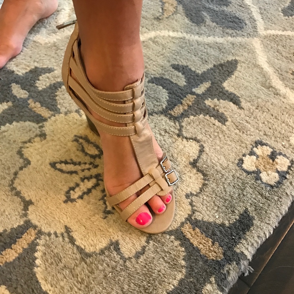 Express Wedge Sandals